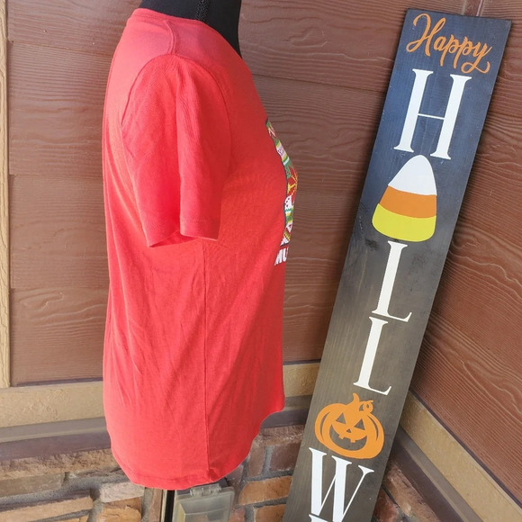 NWT MTV Music Television Holiday T-Shirt Size Adult Medium - Picture 8 of 9